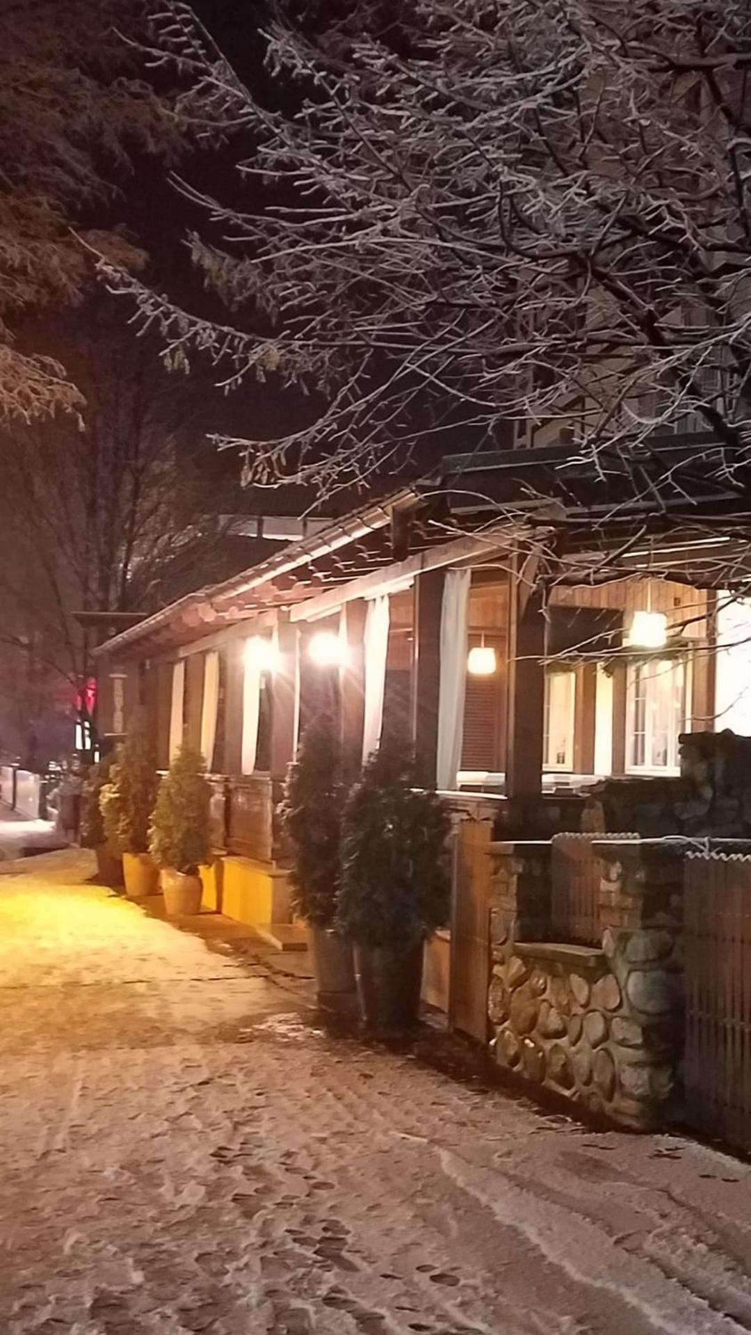 Curtea de Argeş 蒙大拿州派森尼旅馆酒店 外观 照片