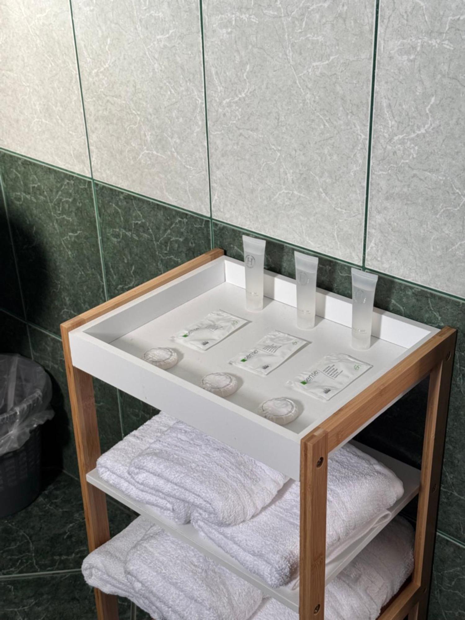 Curtea de Argeş 蒙大拿州派森尼旅馆酒店 外观 照片